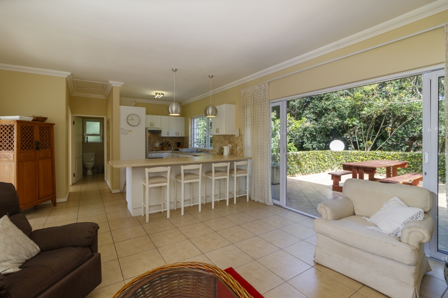 6 Bedroom Property for Sale in West Bank Eastern Cape